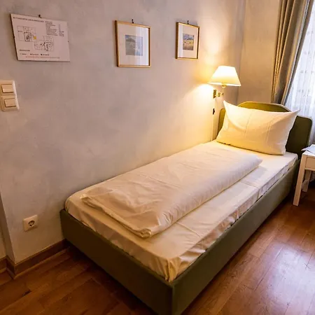 & Restaurant Zum Riesen Hotel 3*