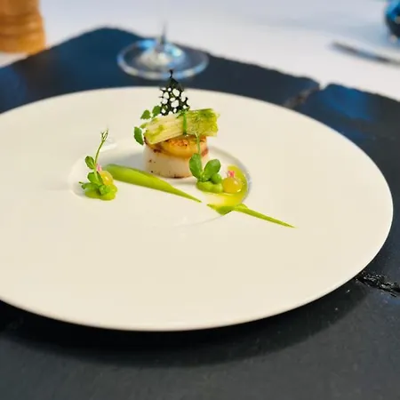 & Restaurant Zum Riesen 3*