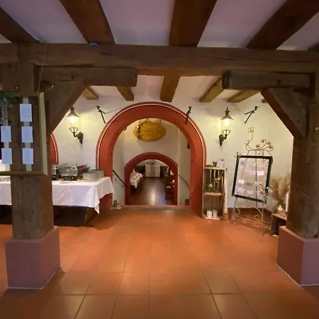 فندق & Restaurant Zum Riesen فالدورن