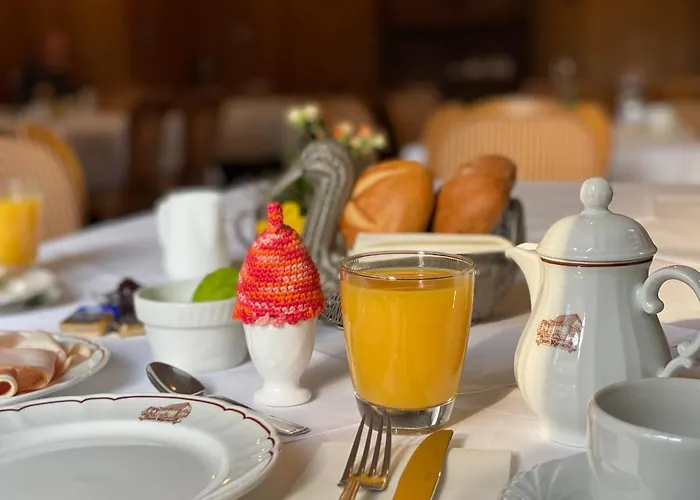 & Restaurant Zum Riesen Отель Вальдюрн