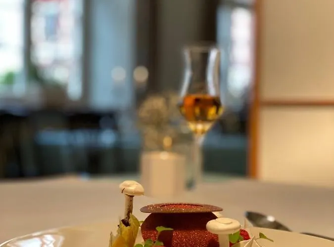 & Restaurant Zum Riesen Отель Вальдюрн