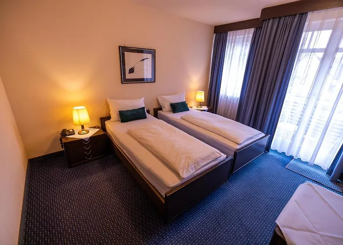 & Restaurant Zum Riesen 3*